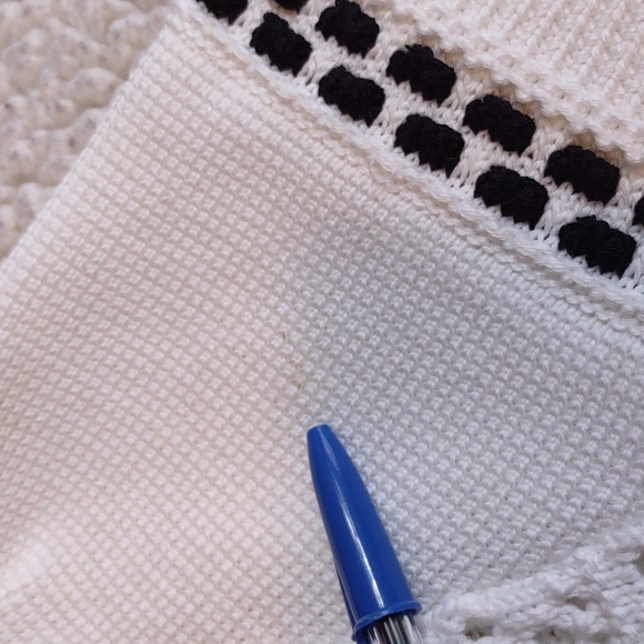 Red Valentino Size Large Crochet Knit Short Sleeve Front Zip Sweater - Picture 15 of 16